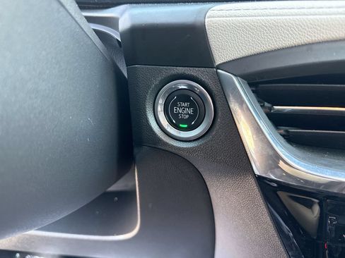 Used 2025 Buick Encore GX Avenir w/ Avenir Technology Package FWD image 15