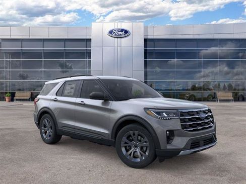 New 2026 Ford Explorer Active w/ Active Comfort Package AWD/4WD image 7