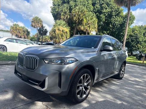Used 2025 BMW X5 sDrive40i RWD image 2