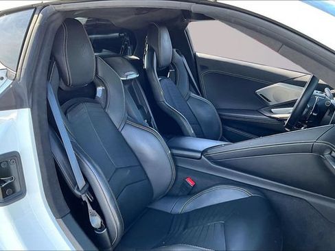 Used 2025 Chevrolet Corvette Stingray Premium Cpe w/ 3LT RWD image 26