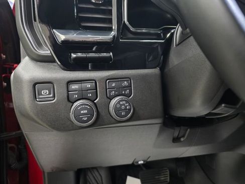 Used 2025 Chevrolet Silverado 2500 High Country w/ High Country Premium Package AWD/4WD image 13