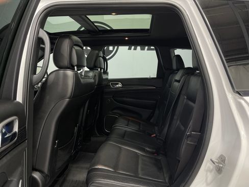 Used 2018 Jeep Grand Cherokee High Altitude AWD/4WD image 30