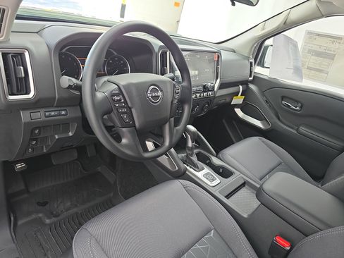 New 2026 Nissan Frontier SV w/ Tow Package image 15