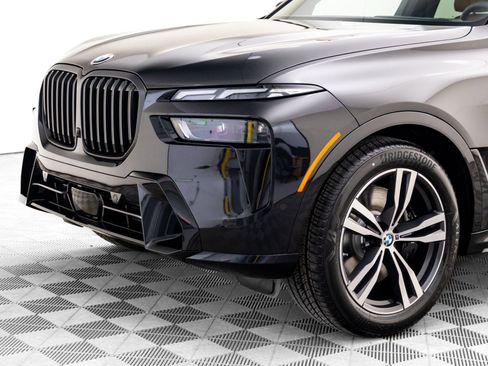 New 2026 BMW X7 xDrive40i w/ M Sport Package image 38