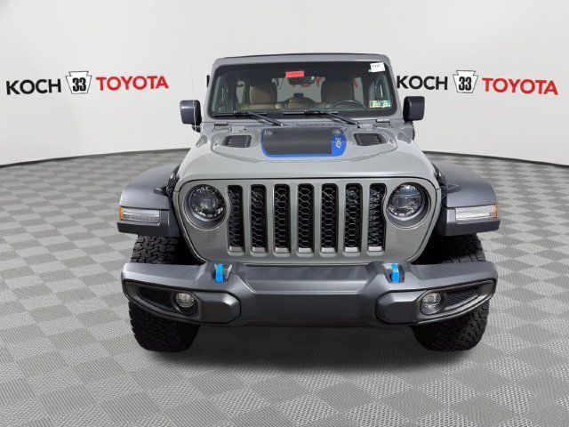Used 2023 Jeep Wrangler Unlimited Rubicon 4xe w/ Cold Weather Group AWD/4WD image 2