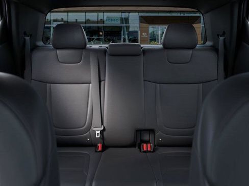 Certified 2026 Hyundai Santa Cruz SEL image 12