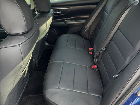 Used 2016 Nissan Altima 3.5 SR image 13