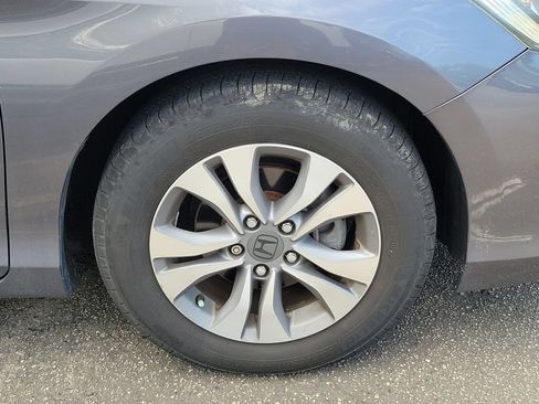 Used 2013 Honda Accord LX image 10
