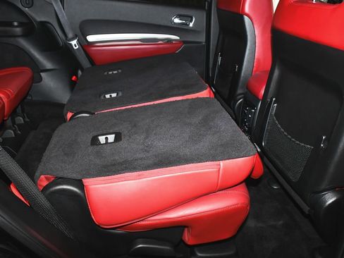 Used 2016 Dodge Durango R/T w/ Technology Group image 61