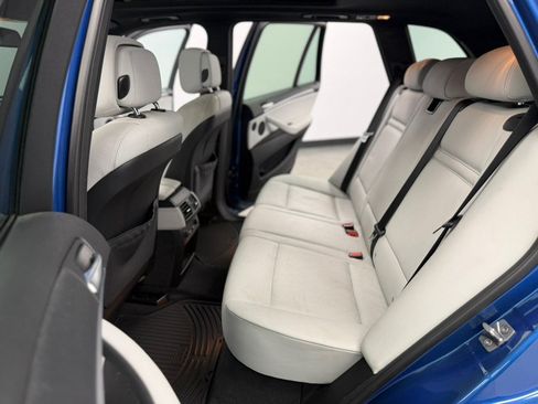 Used 2011 BMW X5 M AWD/4WD image 40