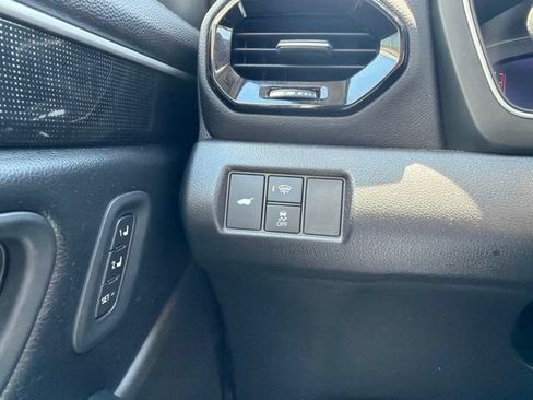 Used 2024 Honda Pilot Elite image 26