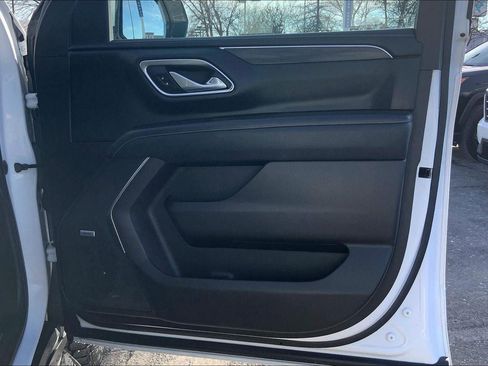 Used 2021 GMC Yukon SLT image 24