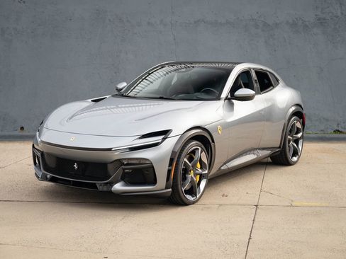 Used 2024 Ferrari Purosangue image 4