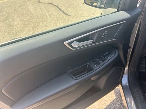 Used 2024 Ford Edge SEL w/ Convenience Package AWD/4WD image 10