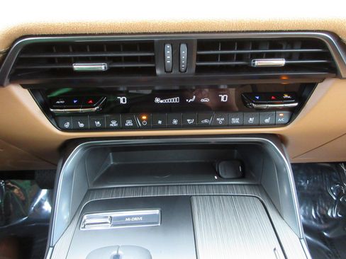 Used 2025 MAZDA CX-70 3.3 Turbo S w/ Premium Plus image 47