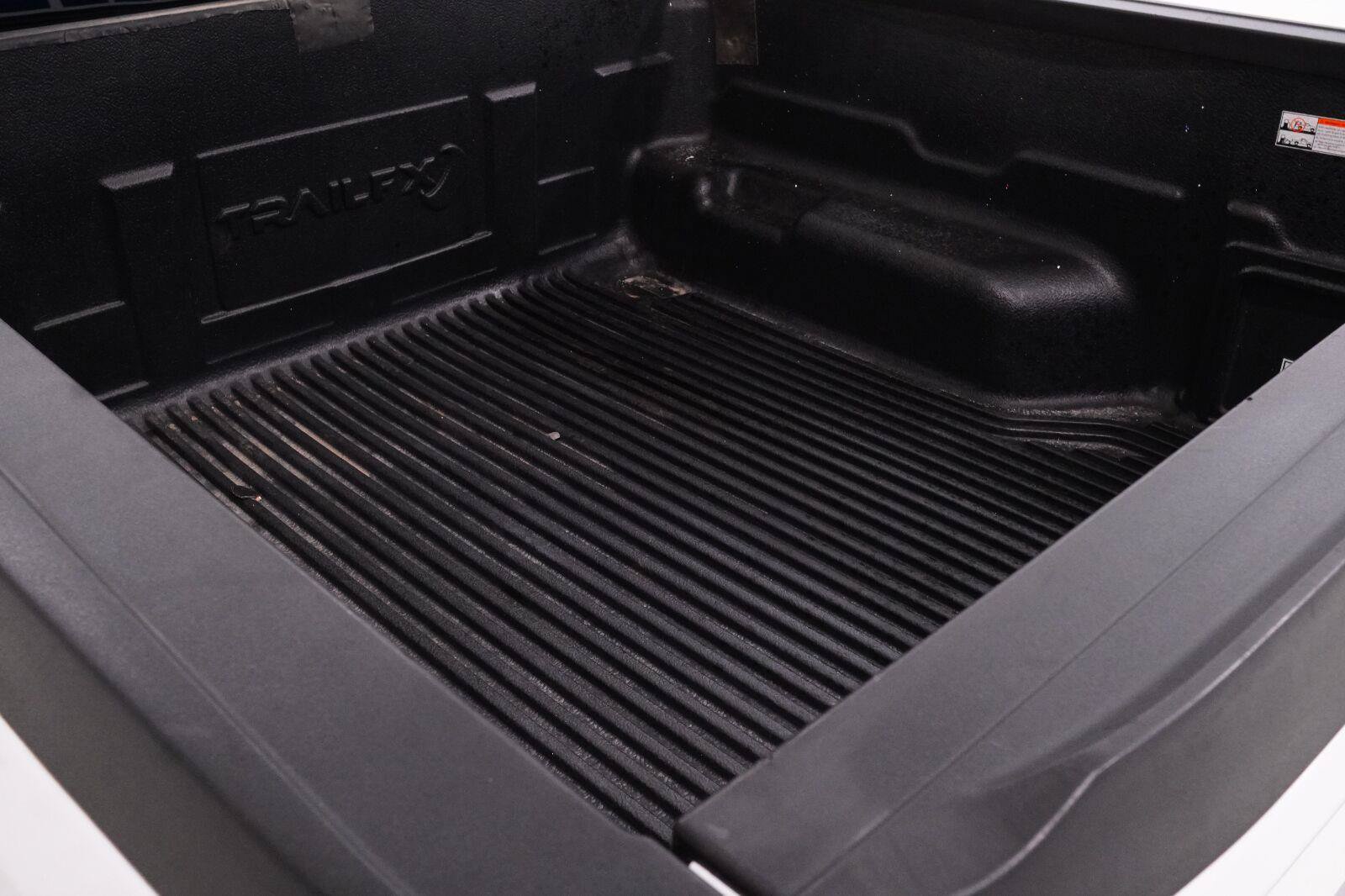 Used 2022 Ford Maverick XL FWD image 31
