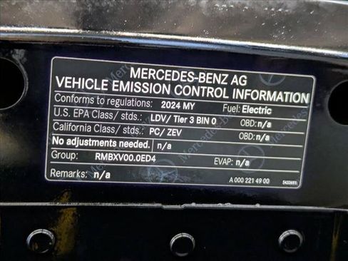 Certified 2024 Mercedes-Benz EQB 250+ image 25