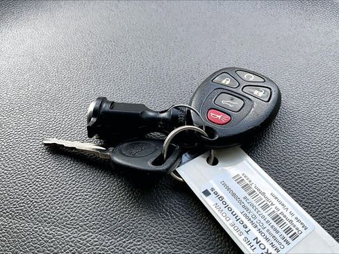 Used 2017 Chevrolet Traverse Premier image 14