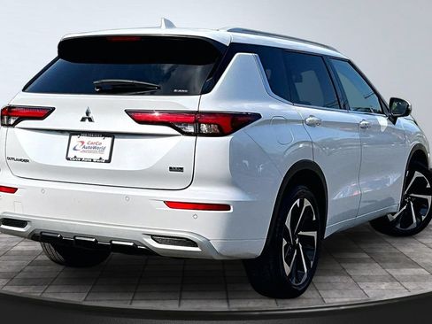 Used 2022 Mitsubishi Outlander SEL AWD/4WD image 5