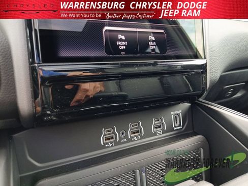 New 2026 RAM 1500 Laramie w/ Night Edition AWD/4WD image 23