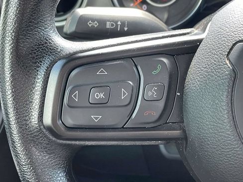 Used 2022 Jeep Wrangler Unlimited Sport AWD/4WD image 25