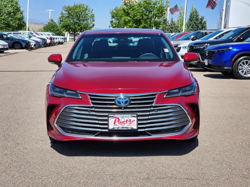 Used 2021 Toyota Avalon Limited w/ Advanced Safety Package FWD image 5