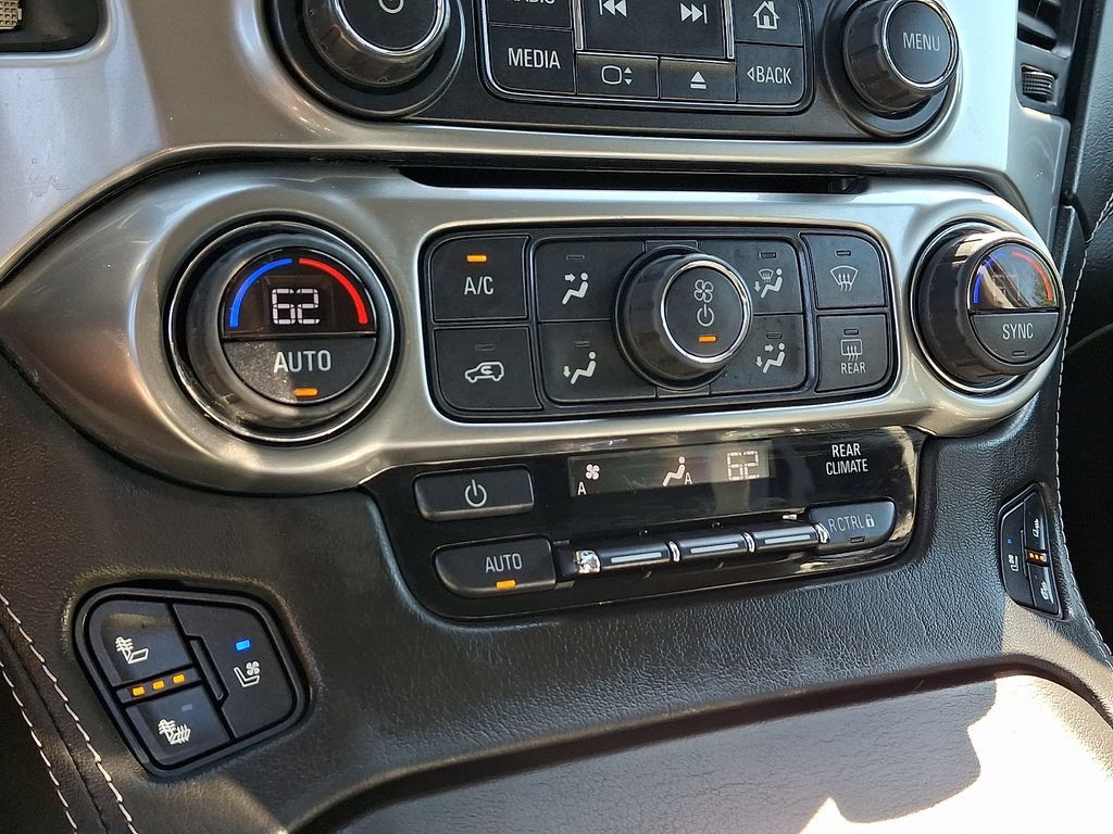 Used 2020 Chevrolet Tahoe Premier AWD/4WD image 17