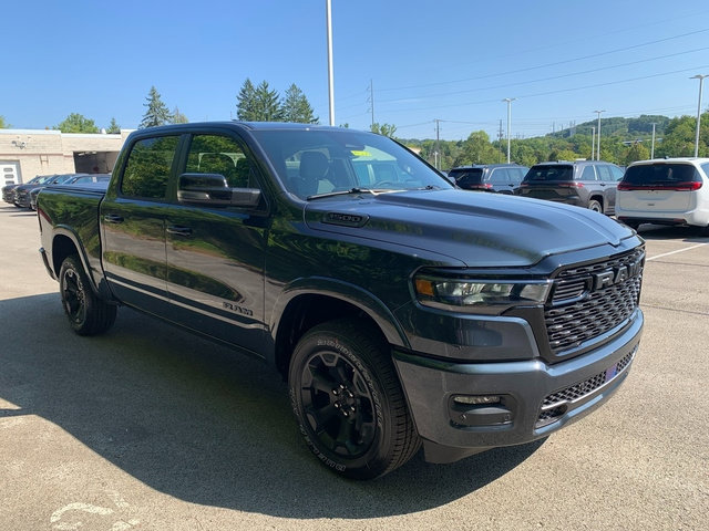 New 2026 RAM 1500 4x4 Crew Cab image 7