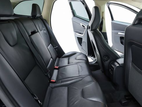 Used 2013 Volvo XC60 T6 AWD/4WD image 73
