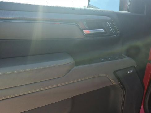 Used 2024 Chevrolet Silverado 1500 ZR2 w/ Technology Package image 18