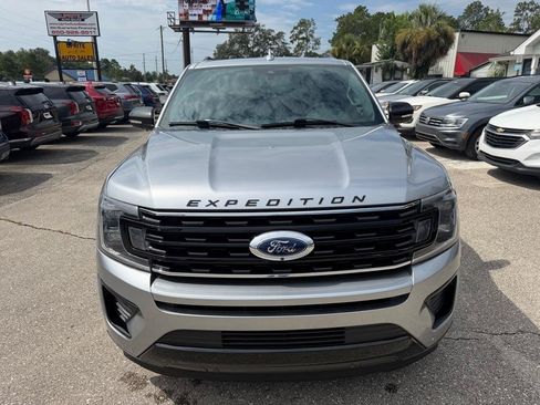 Used 2020 Ford Expedition Limited w/ Equipment Group 303A RWD image 2