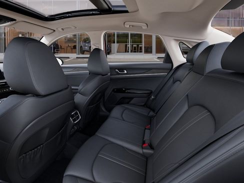 New 2025 Kia K5 EX image 18