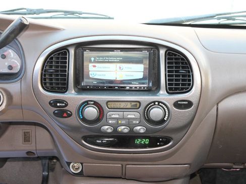 Used 2003 Toyota Sequoia Limited image 40