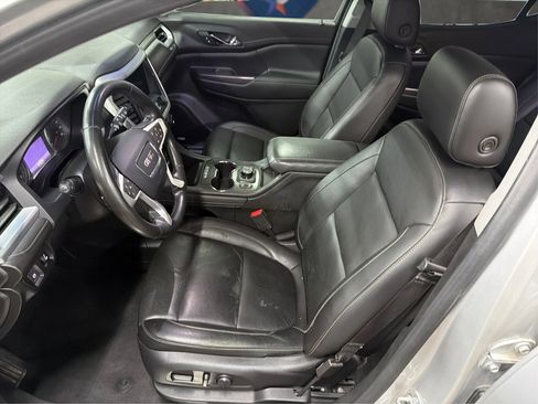 Used 2020 GMC Acadia SLT w/ LPO, Cargo Package FWD image 12