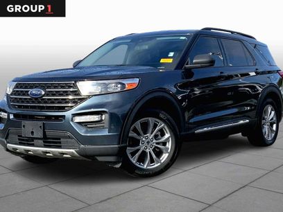Certified 2022 Ford Explorer XLT w/ Equipment Group 202A