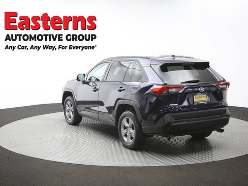 Used 2022 Toyota RAV4 XLE AWD/4WD image 39