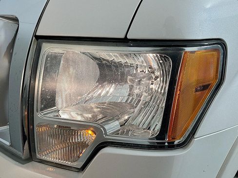 Used 2012 Ford F150 Lariat w/ Lariat Chrome Pkg image 36