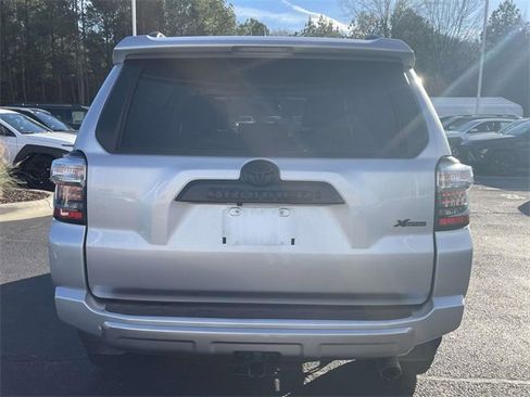 Used 2022 Toyota 4Runner TRD Off-Road Premium image 5