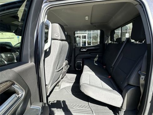 Used 2024 Chevrolet Silverado 1500 LT Trail Boss w/ Convenience Package II image 29