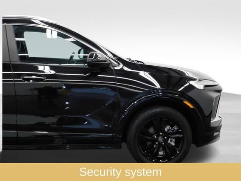 Used 2024 Buick Encore GX Sport Touring w/ Comfort Package image 17