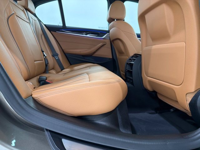 Used 2019 BMW 530i xDrive w/ Convenience Package AWD/4WD image 23