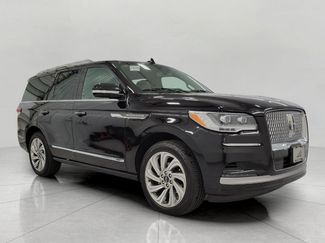 Used 2023 Lincoln Navigator Reserve AWD/4WD video 1
