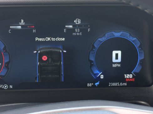 Used 2025 Ford Bronco Big Bend image 16