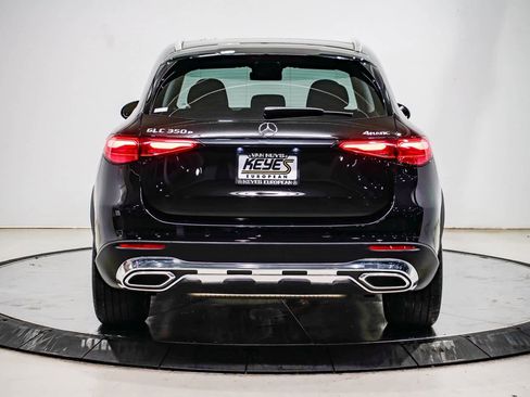 Certified 2025 Mercedes-Benz GLC 350e 4MATIC image 3