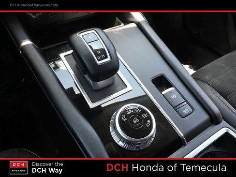 Used 2024 Mitsubishi Outlander SE FWD image 11