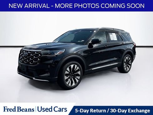 Used 2025 Ford Explorer Platinum w/ LUX Leather Package AWD/4WD image 3