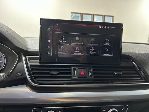 Certified 2025 Audi Q5 2.0T Premium w/ Convenience Plus Package image 14