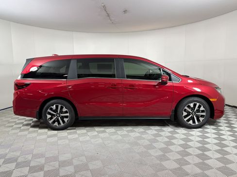 New 2026 Honda Odyssey EX-L image 8