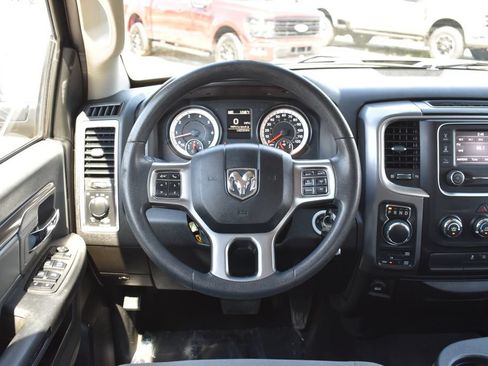 Used 2021 RAM 1500 Classic SLT AWD/4WD image 16