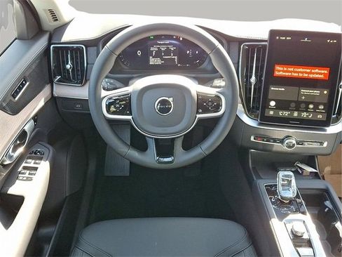 New 2026 Volvo XC90 B6 Plus w/ Protection Package Premier image 5